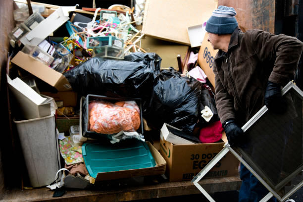 Best Moving and Downsizing Cleanouts  in Artondale, WA